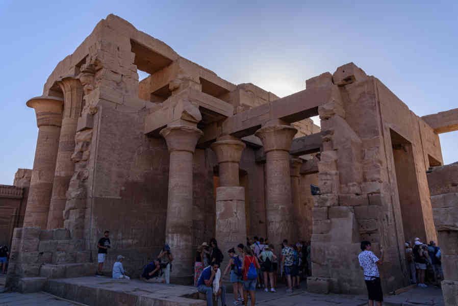 Egipto 298 - Templo de Kom Ombo.jpg